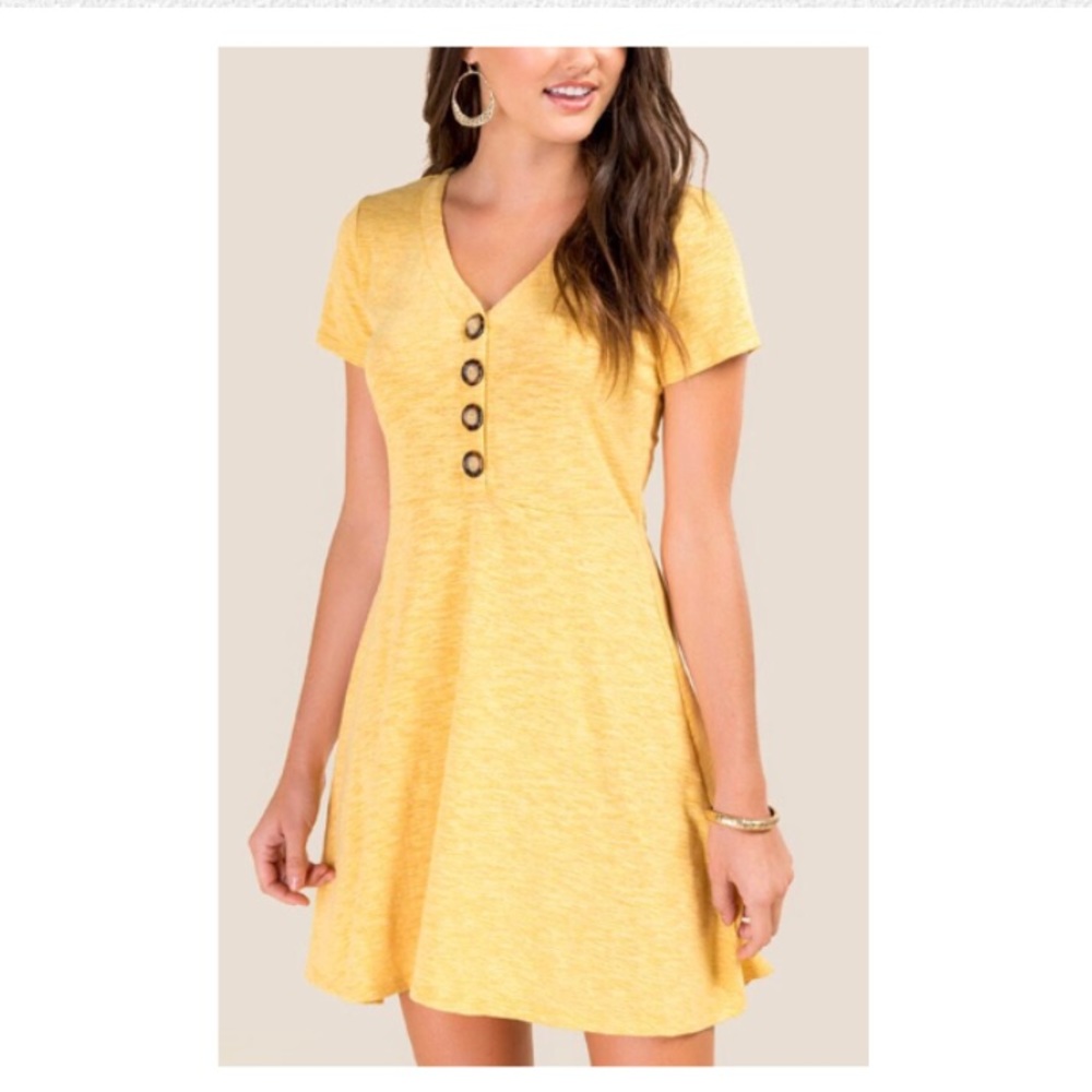 Francesca’s Marigold (Yellow) Dress NWOT